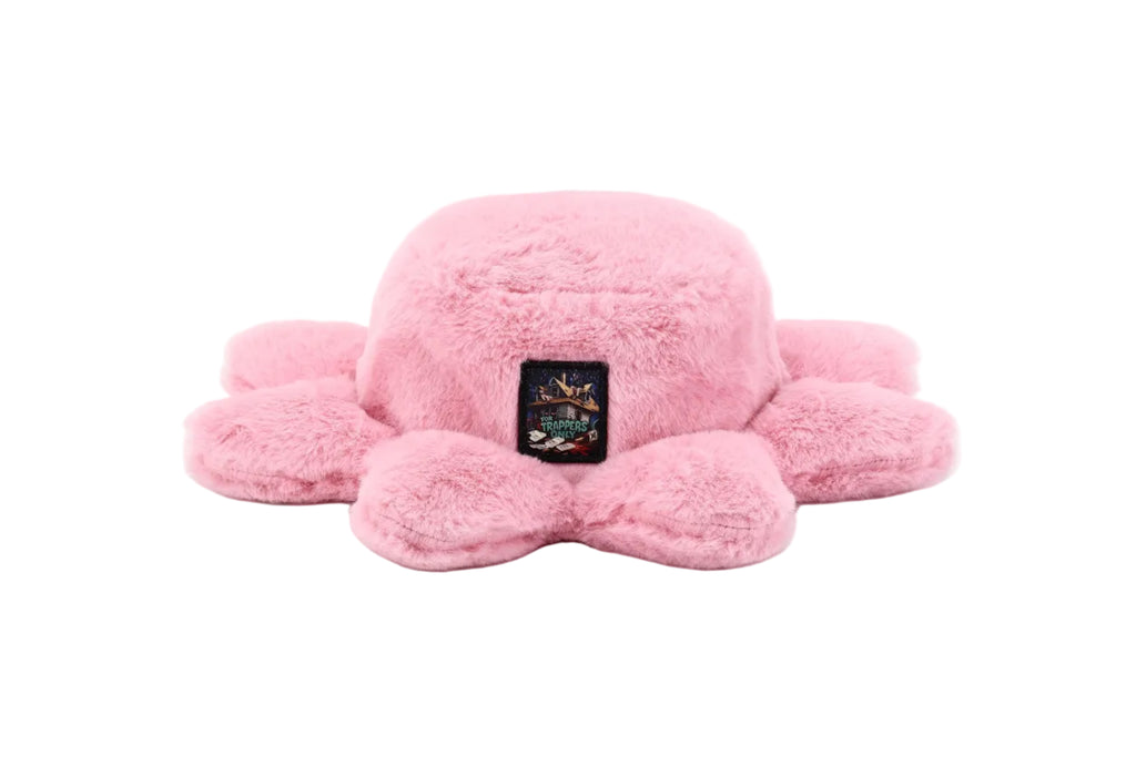 A comfortable item of apparel that can be worn day or night, the unorthodox trap hat features a party light, which represents being unique and noticeable. 